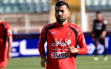 اعتراض فردوسی پور به بازیکن پرسپولیس: آخه این موها چیه؟!