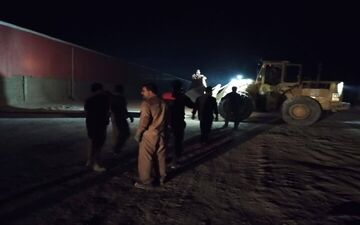 آتش در کارخانه کاشی ابرکوه خاموش شد؛ مهار حریق پس از ۳ ساعت تلاش