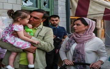 دختر "ترانه علیدوستی" در آغوش "حسن فتحی" + عکس