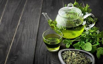 درمان آفتاب سوختگی با چای سبز