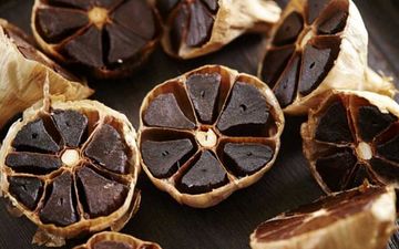 سیر سیاه: دارویی طبیعی برای کبد چرب و کاهش وزن