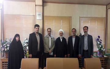 مدیرکل فرهنگ و ارشاد اسلامی آذربایجان‌غربی:
استراتژی‌های مدنظر رهبری در همه امور ملاک عمل قرار گیرد
