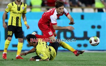 پنجره نقل و انتقالات بسته؛ هواداران پرسپولیس نگران؛ لطفا بازار گرمی ممنوع!