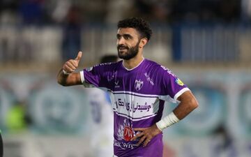 بابک مرادی از هوادار جدا می‌شود
