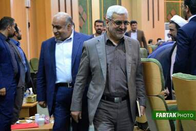نشست معاون سیاسی وزارت کشور با معتمدین کرمانشاه