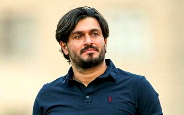 دقیقی: شیرازه تیم پیکان بعد از گل اول از هم پاشید