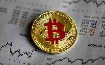 ‌بهای جهانی بیت کوین در این هفته به بیش از ۱۲ هزار دلار رسید
