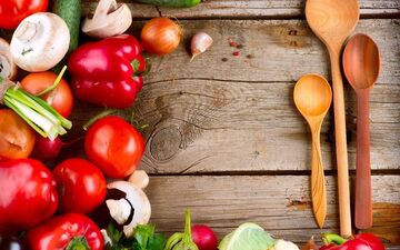 چرا متخصصان تغذیه می گویند پروتئین گیاهی از نوع حیوانی بهتر و سالم تر است؟