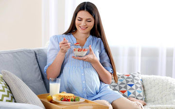 چه غذاهایی در دوران بارداری مضرند؟
