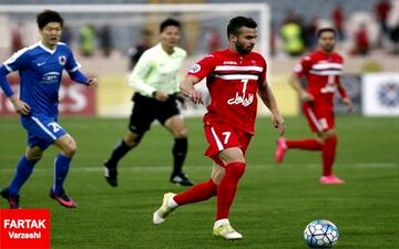 
پیشنهاد جنجالی استقلال به 7 پرسپولیس/ بیا استقلال شماره 7 فرهاد را بپوش!