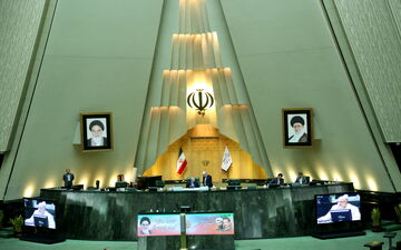 مجلس حقوق بیش از 20 میلیون تومانی را قانونی کرد