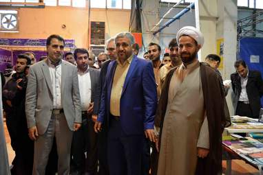  بازدید نمایندگان استان کرمانشاه در مجلس شورای اسلامی از سیزدهمین نمایشگاه کتاب استان کرمانشاه