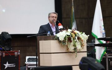 ایرانیان خارج کشور، مسیر گردشگری و ایران‌شناسی را هموار می‌کنند