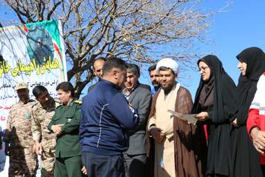 برگزاری همایش کوهپیمایی خانوادگی یادواره عادل الیاسی در گهواره 