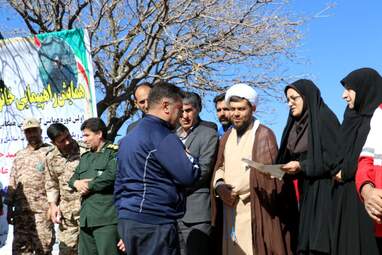 برگزاری همایش کوهپیمایی خانوادگی یادواره عادل الیاسی در گهواره 