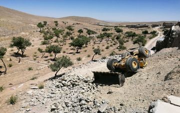 واژگونی لودر در شهرستان درمیان ۲ کشته داشت
