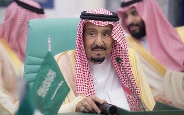 آماده‌باش ناگهانی تیم پزشکی پادشاه عربستان و تردیدها درباره توان جسمی او برای استقبال از حجاج