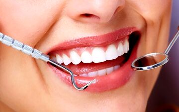 یکی از علائم شایع عفونت لثه که باید بدانید 