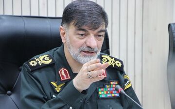 ۳۰ سارق شرور به ضرب گلوله پلیس زمین‌گیر شدند/ مردم همچنان در میدان‌ها باشند