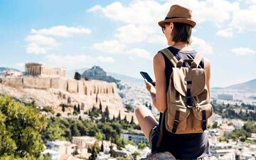 انفرادی به یک دنیای جدید سفرکن/این دلایل شما را به سفر انفرادی ترغیب می‌کند