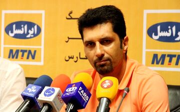 حسینی: استقلال کادرفنی زیرکی دارد