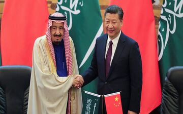 رئیس‌جمهور چین تلفنی با پادشاه سعودی گفت‌وگو کرد