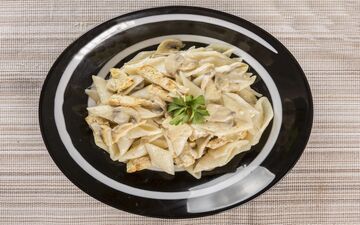 پاستا به سبک گیاهی: طعمی دلچسب بدون گوشت و مرغ + آموزش تهیه