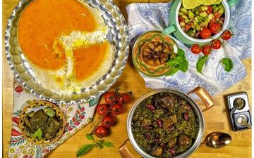طرز تهیه قرمه‌سبزی خانگی؛ آموزش کامل در فیلم کوتاه