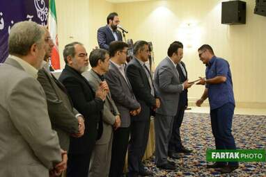 تجلیل از خبرنگاران ورزشی توسط اداره ورزش و جوانان استان کرمانشاه