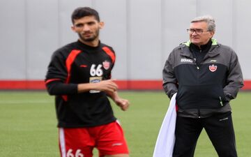 دست رد سرخپوشان به سینه مهاجم پیشین پرسپولیس