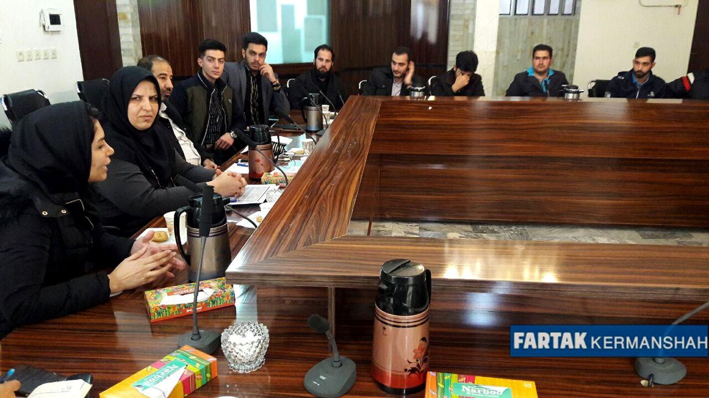 نشست اعضای سفیران اهداء عضو استان کرمانشاه به روایت تصویر