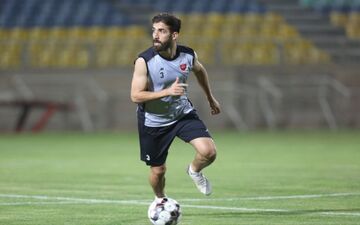 مدافع پرسپولیس در یکقدمی فولاد / منصوریان منتظر چراغ سبز گل محمدی 