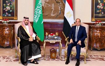 تأکید مصر و عربستان بر امنیت دریانوردی در تنگه هرمز و باب المندب