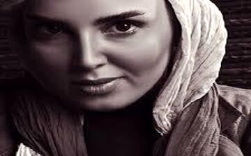 حجاب عجیب خانم بازیگر پرحاشیه در ونیز