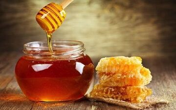  خواص عسل کنار (عسل سدر) و فواید درمانی‌ آن
