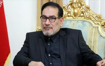 
شمخانی: پاسخ به اقدام نظامی آمریکا بی‌سابقه خواهد بود 
