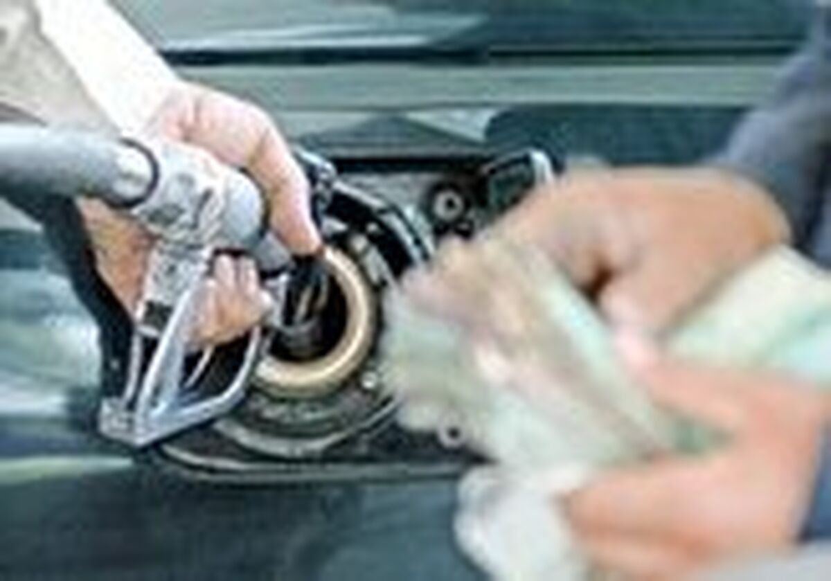 دعوا بر سر بنزین ۱۵۰۰ تومانی
