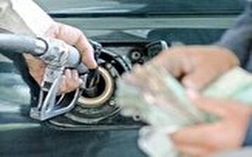 بنزین جبرانی آخر آبان‌ماه واریز می‌شود؟