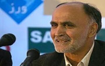 اولیایی: هرج و مرج استراماچونی را اذیت می کند/عاقلانه نیست سرمایه گذار پولش را در چاه بریزد