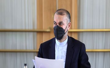 بازدید امیرعبداللهیان از نخستین نمایشگاه پدافند غیرعامل وزارت خارجه