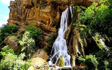آبشار آب سفید، عروس زیبای آبشارهای ایران + فیلم 
