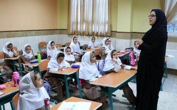 پرداخت حقوق معوقه معلمان / امتیاز ویژه برای شرکت کنندگان آزمون استخدامی 