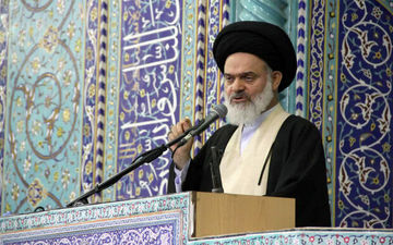 آیت الله حسینی بوشهری: زیر بار مذاکره با آمریکا نمی‌رویم