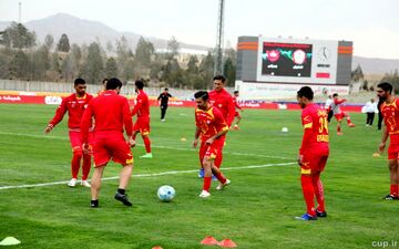 11 بازیکن اصلی دایی در برابر ذوب