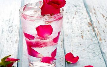 تاثیر نوشیدن گلاب بر تپش قلب