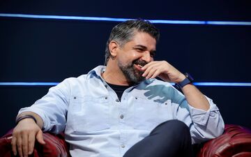 آلومینیوم به پیروز قربانی نزدیک‌تر از همیشه؛ سرمربی فجر در آستانه توافق