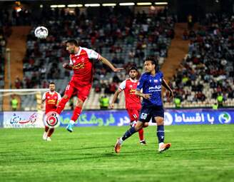 گزارش تصویری دیدار پرسپولیس تهران و گل‌گهر سیرجان 
