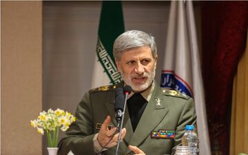دشمنان در موضع ضعف قرار گرفته اند