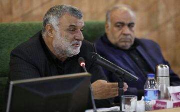 اشتغال و محدودیت آب، دو چالش اصلی در کشور است/ توسعه گلخانه ها در استان مد نظر قرار گیرد