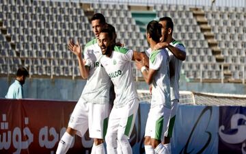 آلومینیوم نیمه اول را از تراکتور برد